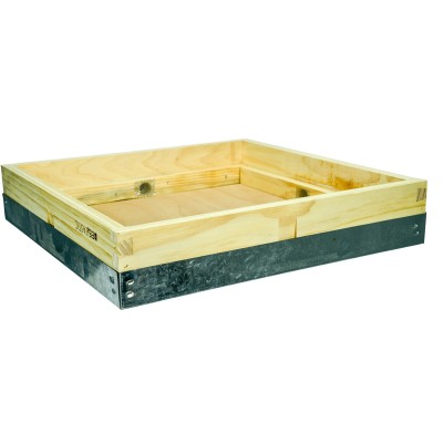 British National Hive Roof – Metal Top – New Zealand Pine – Knot Free – 4 Vents – 100mm – BEEtastic UK British National Hive Roof – Metal Top – New Zealand Pine – Knot Free – 4 Vents – 100mm – BEEtastic UK