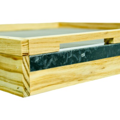British National Screened Base – With Varroa Tray – Knot-Free New Zealand Pine – Assembled – BEEtastic UK British National Screened Base – With Varroa Tray – Knot-Free New Zealand Pine – Assembled – BEEtastic UK