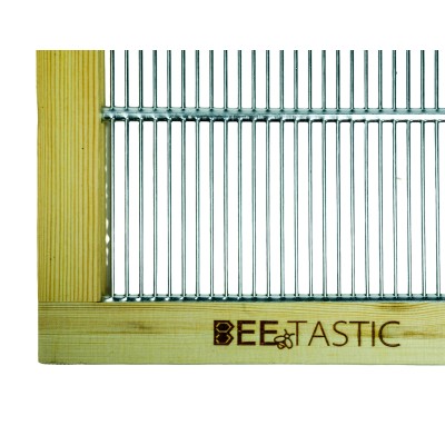 British National Queen Excluders – Pack of 2 – Metal Grid with Wooden Frame – Sturdy & Accurate – BEEtastic UK British National Queen Excluders – Pack of 2 – Metal Grid with Wooden Frame – Sturdy & Accurate – BEEtastic UK