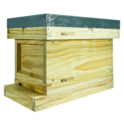 British National Wooden Nuc Box – Complete – New Zealand Pine – Knot Free – Swarm & Split Hive – BEEtastic UK British National Wooden Nuc Box – Complete – New Zealand Pine – Knot Free – Swarm & Split Hive – BEEtastic UK