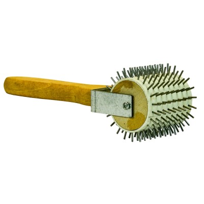 Uncapping Needle Roller – 176 Metal Needles – Wooden Handle – Beekeeping Tool