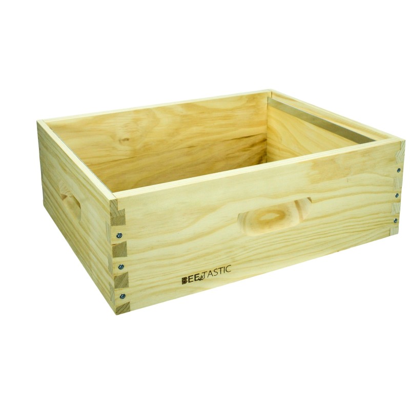 Langstroth Super Box – New Zealand Pine – Knot Free – Honey Super for Langstroth Hive – BEEtastic UK